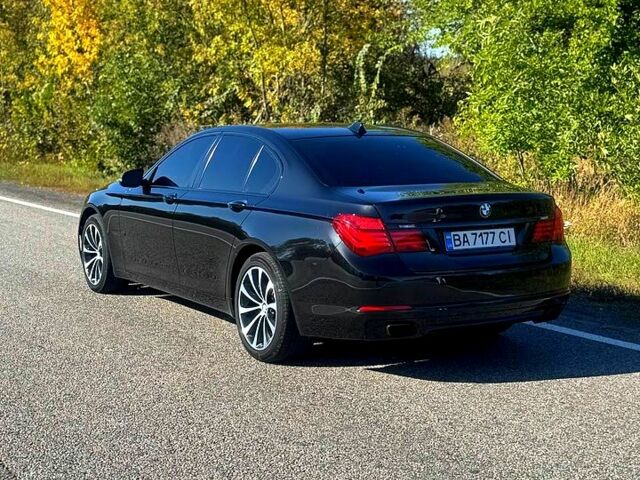 Черный БМВ 7 Серия, объемом двигателя 3 л и пробегом 240 тыс. км за 24500 $, фото 2 на Automoto.ua