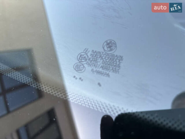 Черный БМВ 7 Серия, объемом двигателя 3 л и пробегом 196 тыс. км за 18600 $, фото 29 на Automoto.ua