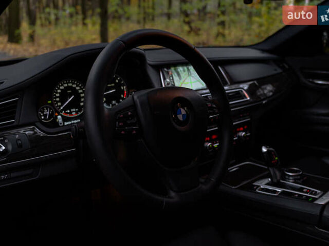 Черный БМВ 7 Серия, объемом двигателя 2.99 л и пробегом 230 тыс. км за 24900 $, фото 31 на Automoto.ua