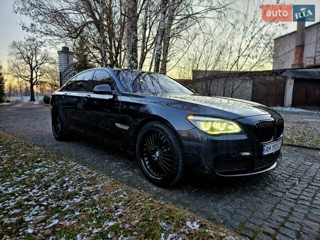 Чорний БМВ 7 Серія, об'ємом двигуна 2.98 л та пробігом 157 тис. км за 20000 $, фото 1 на Automoto.ua