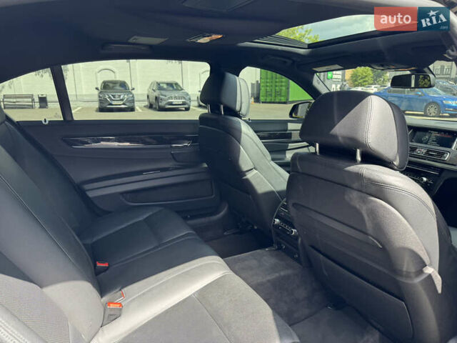 Черный БМВ 7 Серия, объемом двигателя 2.98 л и пробегом 281 тыс. км за 17777 $, фото 28 на Automoto.ua