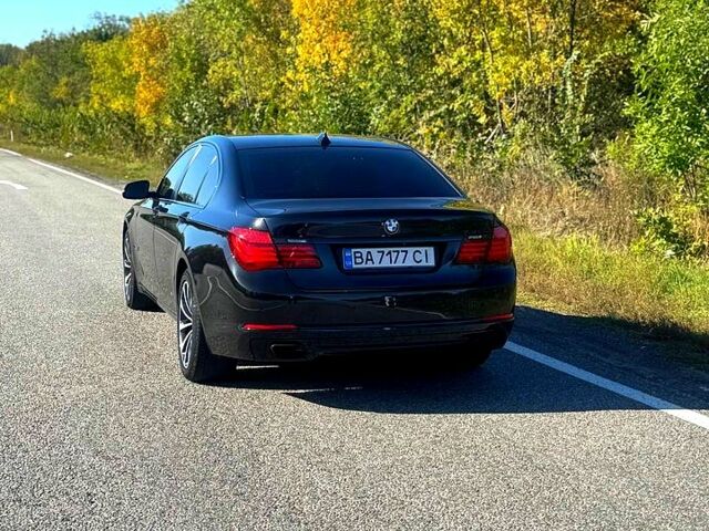Черный БМВ 7 Серия, объемом двигателя 3 л и пробегом 240 тыс. км за 24500 $, фото 1 на Automoto.ua