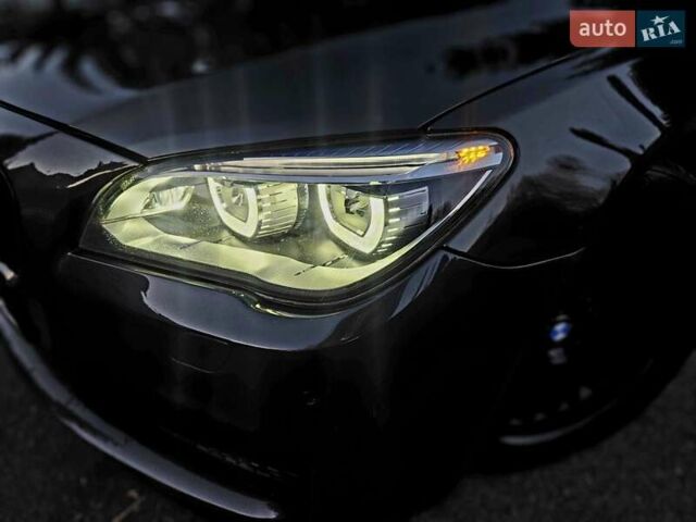 Чорний БМВ 7 Серія, об'ємом двигуна 2.98 л та пробігом 157 тис. км за 20000 $, фото 9 на Automoto.ua