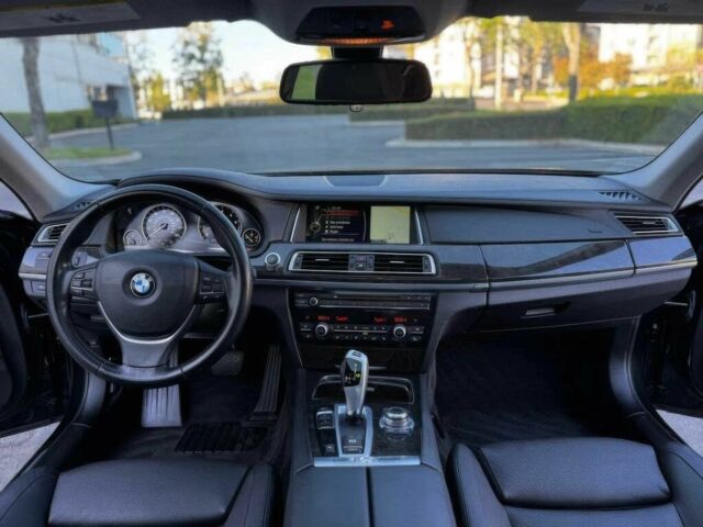 Черный БМВ 7 Серия, объемом двигателя 3 л и пробегом 83 тыс. км за 4300 $, фото 10 на Automoto.ua