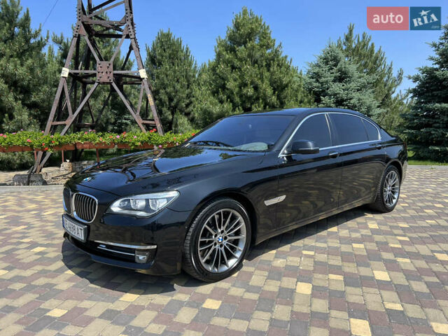 Чорний БМВ 7 Серія, об'ємом двигуна 4.4 л та пробігом 45 тис. км за 32500 $, фото 2 на Automoto.ua