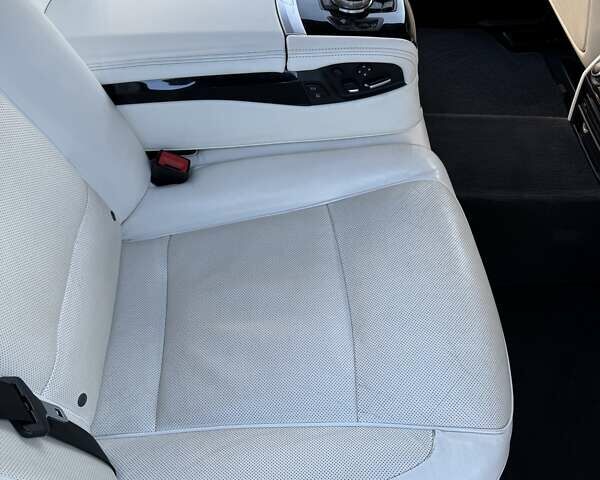 Черный БМВ 7 Серия, объемом двигателя 3 л и пробегом 224 тыс. км за 25500 $, фото 65 на Automoto.ua