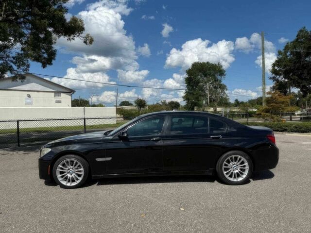 Черный БМВ 7 Серия, объемом двигателя 3 л и пробегом 80 тыс. км за 4400 $, фото 3 на Automoto.ua