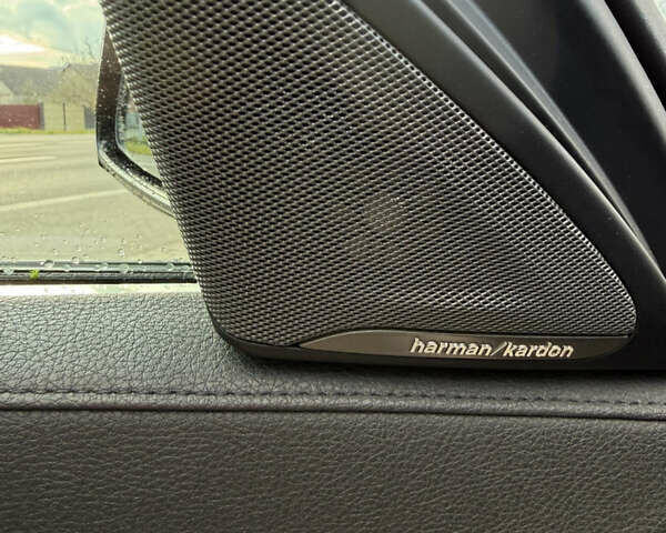 Черный БМВ 7 Серия, объемом двигателя 2.98 л и пробегом 245 тыс. км за 14000 $, фото 15 на Automoto.ua