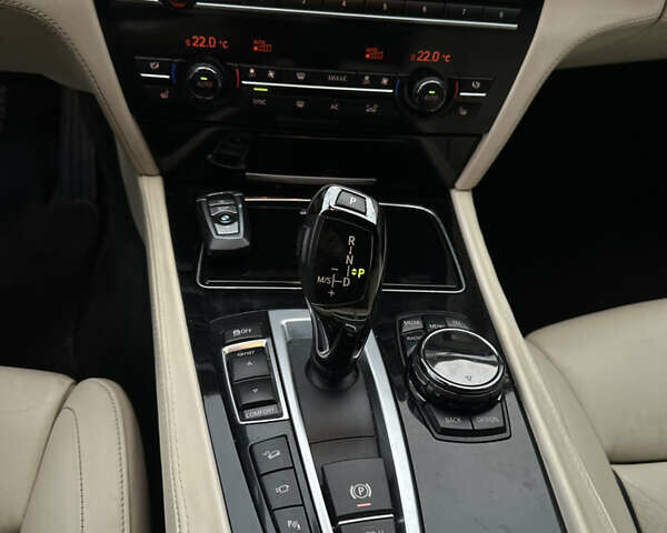 Черный БМВ 7 Серия, объемом двигателя 2.99 л и пробегом 275 тыс. км за 23500 $, фото 20 на Automoto.ua