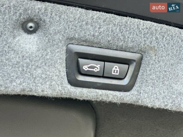 Черный БМВ 7 Серия, объемом двигателя 2.98 л и пробегом 245 тыс. км за 14000 $, фото 6 на Automoto.ua