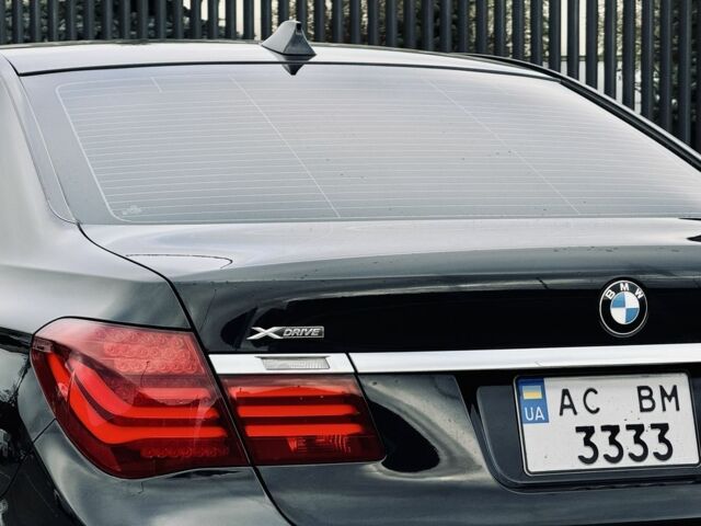 Черный БМВ 7 Серия, объемом двигателя 3 л и пробегом 250 тыс. км за 14000 $, фото 3 на Automoto.ua