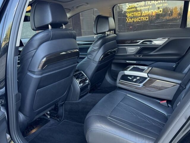 Черный БМВ 7 Серия, объемом двигателя 4.4 л и пробегом 160 тыс. км за 26500 $, фото 16 на Automoto.ua