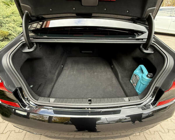 Черный БМВ 7 Серия, объемом двигателя 4.39 л и пробегом 161 тыс. км за 26000 $, фото 20 на Automoto.ua