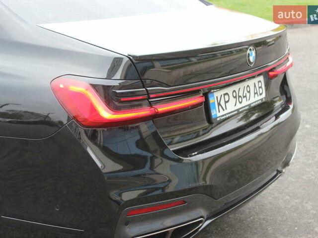 БМВ 7 Серия 2015 в Днепре (Днепропетровске) на Automoto.ua Черный БМВ 7 Серия, объемом двигателя 2.99 л и пробегом 170 тыс. км за 37500 $, фото 13 на Automoto.ua