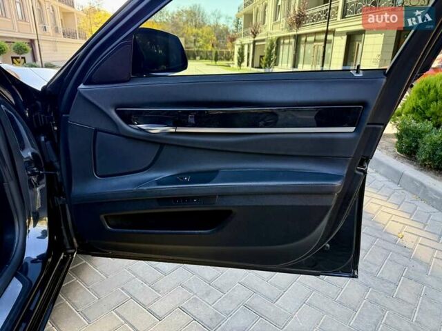 Черный БМВ 7 Серия, объемом двигателя 3 л и пробегом 230 тыс. км за 20900 $, фото 52 на Automoto.ua