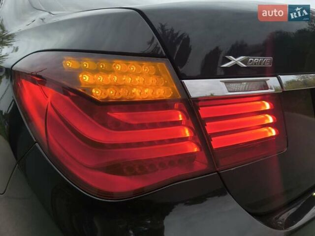 Черный БМВ 7 Серия, объемом двигателя 2.98 л и пробегом 130 тыс. км за 20900 $, фото 10 на Automoto.ua