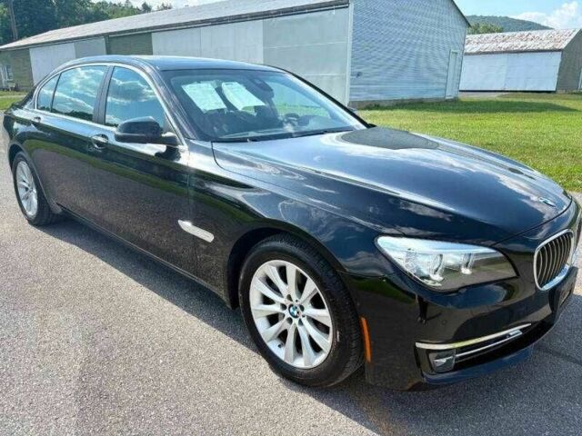 Чорний БМВ 7 Серія, об'ємом двигуна 3 л та пробігом 54 тис. км за 2900 $, фото 3 на Automoto.ua