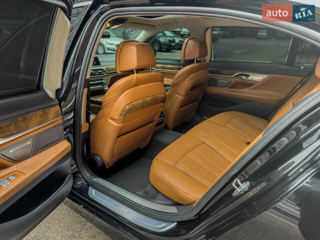 Черный БМВ 7 Серия, объемом двигателя 4.4 л и пробегом 185 тыс. км за 24700 $, фото 48 на Automoto.ua