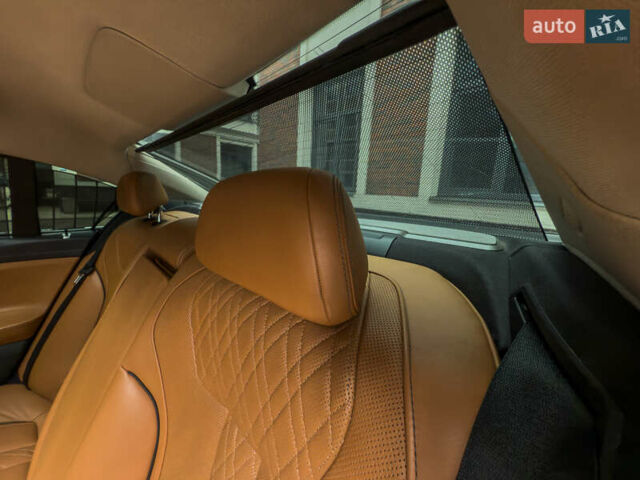 Черный БМВ 7 Серия, объемом двигателя 4.4 л и пробегом 185 тыс. км за 24700 $, фото 51 на Automoto.ua