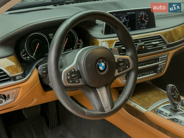 Черный БМВ 7 Серия, объемом двигателя 4.4 л и пробегом 185 тыс. км за 24700 $, фото 28 на Automoto.ua