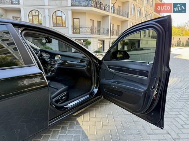 Черный БМВ 7 Серия, объемом двигателя 3 л и пробегом 230 тыс. км за 20900 $, фото 47 на Automoto.ua