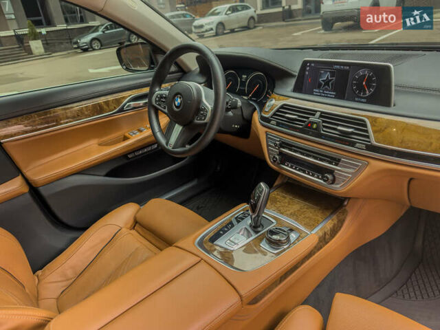 Черный БМВ 7 Серия, объемом двигателя 4.4 л и пробегом 185 тыс. км за 24700 $, фото 35 на Automoto.ua