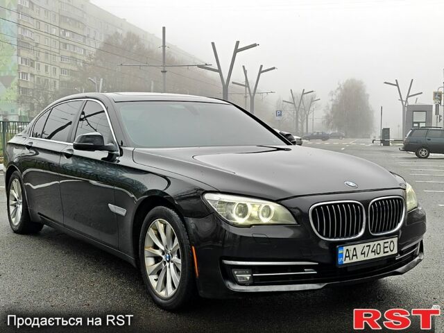 Черный БМВ 7 Серия, объемом двигателя 3 л и пробегом 200 тыс. км за 15500 $, фото 5 на Automoto.ua