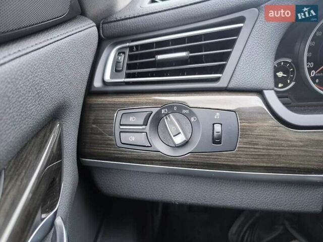 Черный БМВ 7 Серия, объемом двигателя 2.98 л и пробегом 130 тыс. км за 20900 $, фото 23 на Automoto.ua