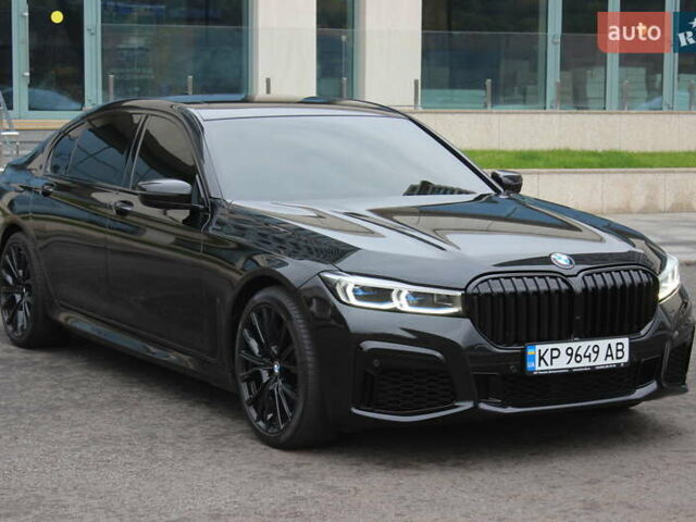 БМВ 7 Серия 2015 в Днепре (Днепропетровске) на Automoto.ua Черный БМВ 7 Серия, объемом двигателя 2.99 л и пробегом 170 тыс. км за 37500 $, фото 4 на Automoto.ua