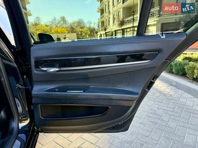 Черный БМВ 7 Серия, объемом двигателя 3 л и пробегом 230 тыс. км за 20900 $, фото 71 на Automoto.ua