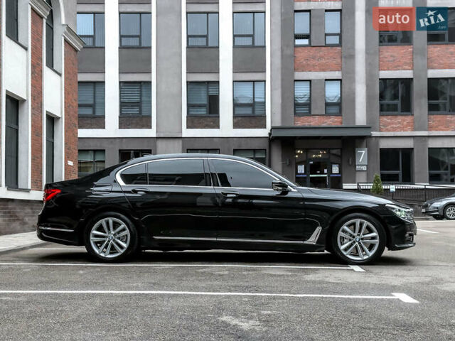 Черный БМВ 7 Серия, объемом двигателя 4.4 л и пробегом 185 тыс. км за 24700 $, фото 5 на Automoto.ua