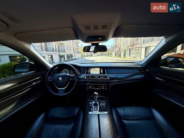 Черный БМВ 7 Серия, объемом двигателя 3 л и пробегом 230 тыс. км за 20900 $, фото 82 на Automoto.ua