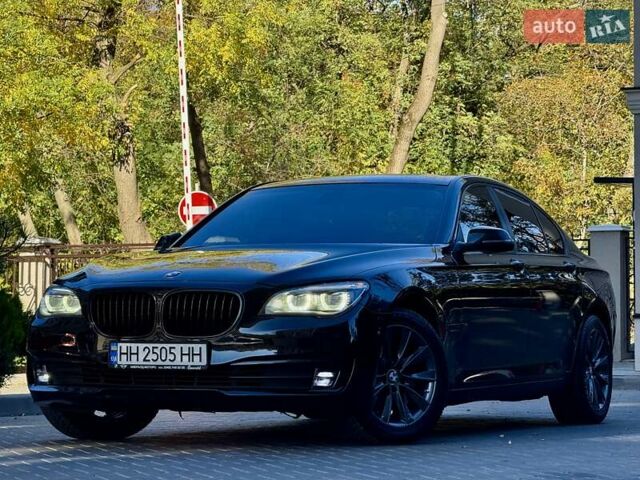 Черный БМВ 7 Серия, объемом двигателя 3 л и пробегом 230 тыс. км за 19999 $, фото 18 на Automoto.ua