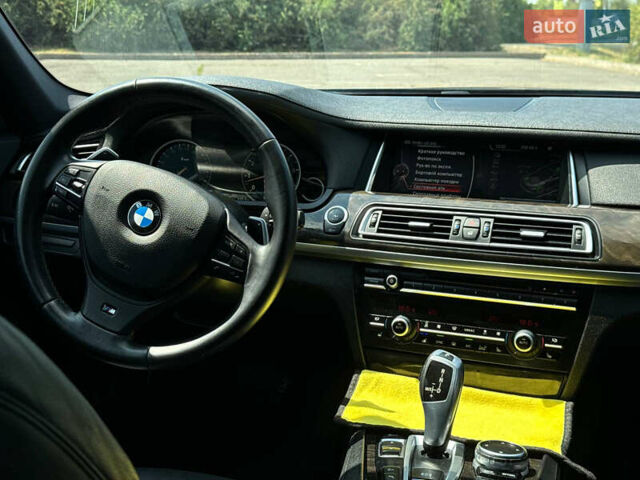 Черный БМВ 7 Серия, объемом двигателя 2.98 л и пробегом 143 тыс. км за 19000 $, фото 25 на Automoto.ua