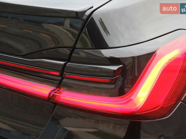 БМВ 7 Серия 2015 в Днепре (Днепропетровске) на Automoto.ua Черный БМВ 7 Серия, объемом двигателя 2.99 л и пробегом 170 тыс. км за 37500 $, фото 16 на Automoto.ua