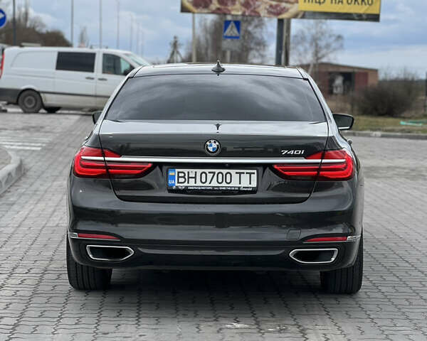 Чорний БМВ 7 Серія, об'ємом двигуна 2.98 л та пробігом 270 тис. км за 28000 $, фото 5 на Automoto.ua