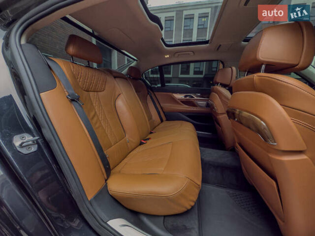 Черный БМВ 7 Серия, объемом двигателя 4.4 л и пробегом 185 тыс. км за 24700 $, фото 54 на Automoto.ua