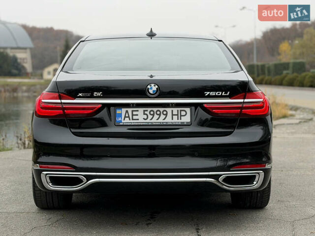 Черный БМВ 7 Серия, объемом двигателя 4.39 л и пробегом 18 тыс. км за 63000 $, фото 20 на Automoto.ua