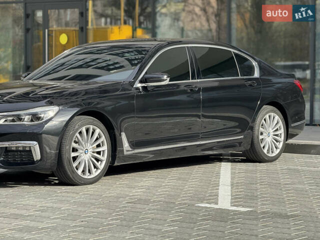 Черный БМВ 7 Серия, объемом двигателя 2.99 л и пробегом 178 тыс. км за 42500 $, фото 59 на Automoto.ua