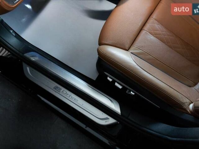 Черный БМВ 7 Серия, объемом двигателя 2 л и пробегом 110 тыс. км за 35000 $, фото 29 на Automoto.ua