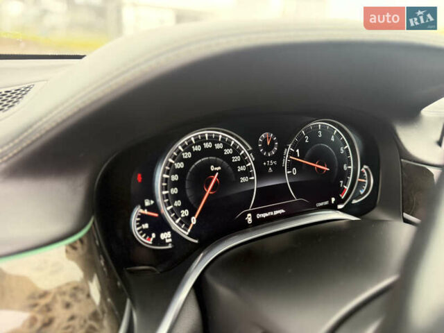 Черный БМВ 7 Серия, объемом двигателя 3 л и пробегом 120 тыс. км за 38000 $, фото 27 на Automoto.ua