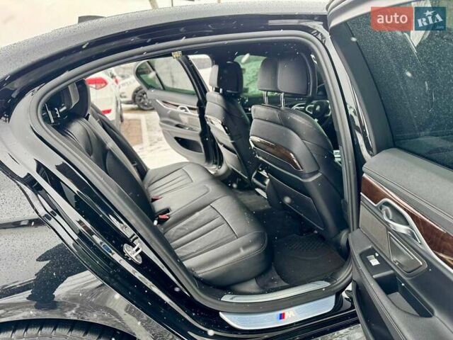 Черный БМВ 7 Серия, объемом двигателя 2.99 л и пробегом 186 тыс. км за 34500 $, фото 30 на Automoto.ua