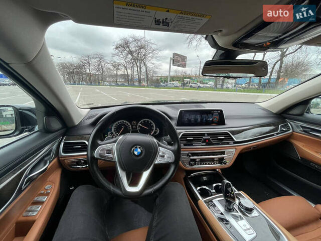 Черный БМВ 7 Серия, объемом двигателя 2.98 л и пробегом 76 тыс. км за 32900 $, фото 29 на Automoto.ua
