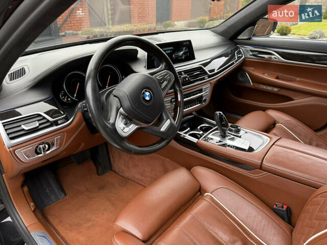 Чорний БМВ 7 Серія, об'ємом двигуна 4.39 л та пробігом 183 тис. км за 29900 $, фото 20 на Automoto.ua