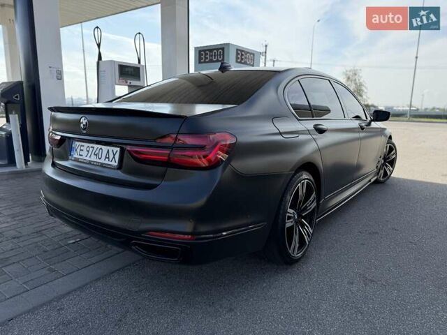 Черный БМВ 7 Серия, объемом двигателя 2.98 л и пробегом 75 тыс. км за 32500 $, фото 4 на Automoto.ua