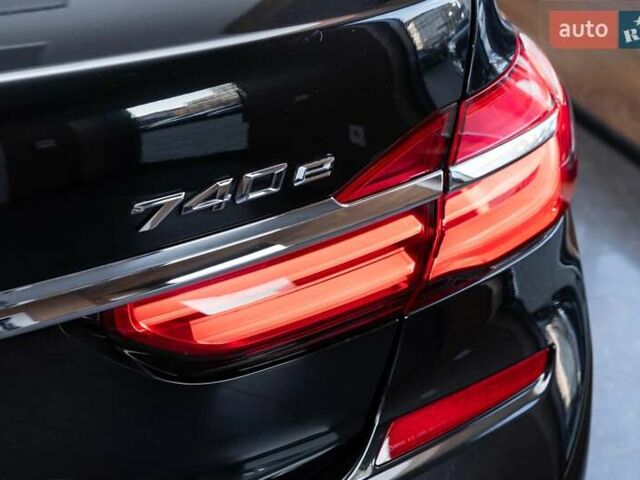 Черный БМВ 7 Серия, объемом двигателя 2 л и пробегом 110 тыс. км за 35000 $, фото 8 на Automoto.ua