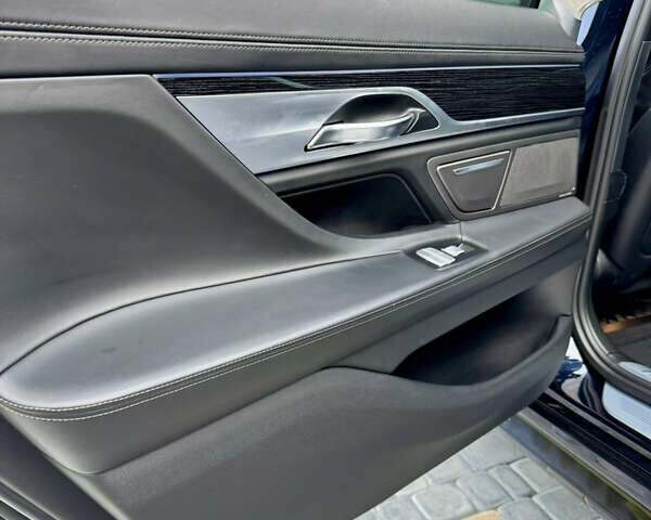 Черный БМВ 7 Серия, объемом двигателя 2.99 л и пробегом 197 тыс. км за 42500 $, фото 37 на Automoto.ua