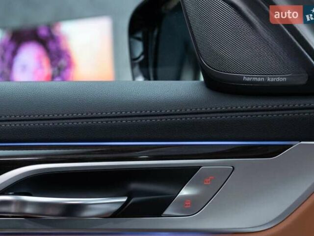 Черный БМВ 7 Серия, объемом двигателя 2 л и пробегом 110 тыс. км за 35000 $, фото 33 на Automoto.ua