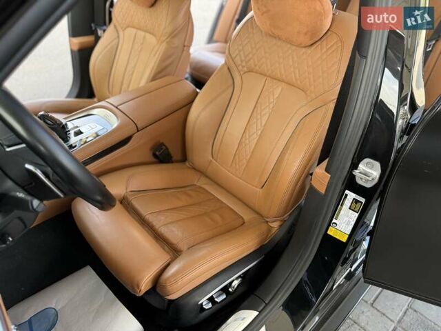 Черный БМВ 7 Серия, объемом двигателя 2.98 л и пробегом 75 тыс. км за 32500 $, фото 17 на Automoto.ua