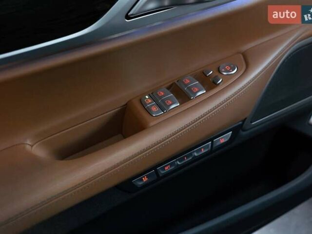 Черный БМВ 7 Серия, объемом двигателя 2 л и пробегом 110 тыс. км за 35000 $, фото 32 на Automoto.ua